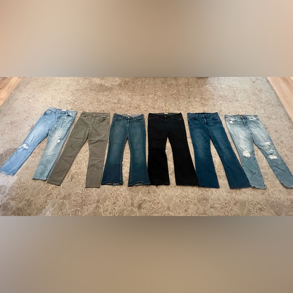 Six pairs of women’s designer jeans (Pistola, Blank, Paige, Joe’s) all size 31